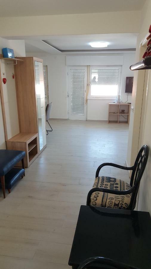 Ferienwohnung Vipava Selce Exterior foto